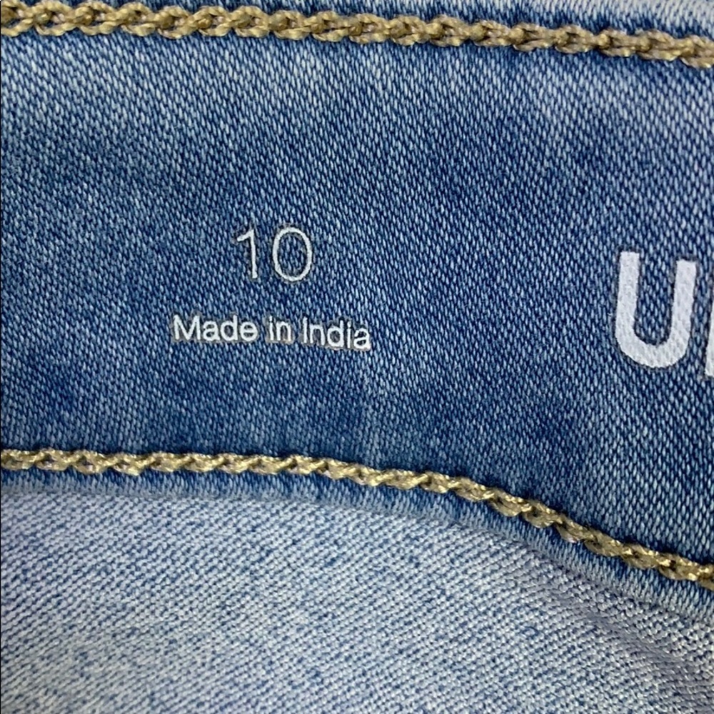 SO Denim Ultimate Shortie Shorts - Picture 4 of 6